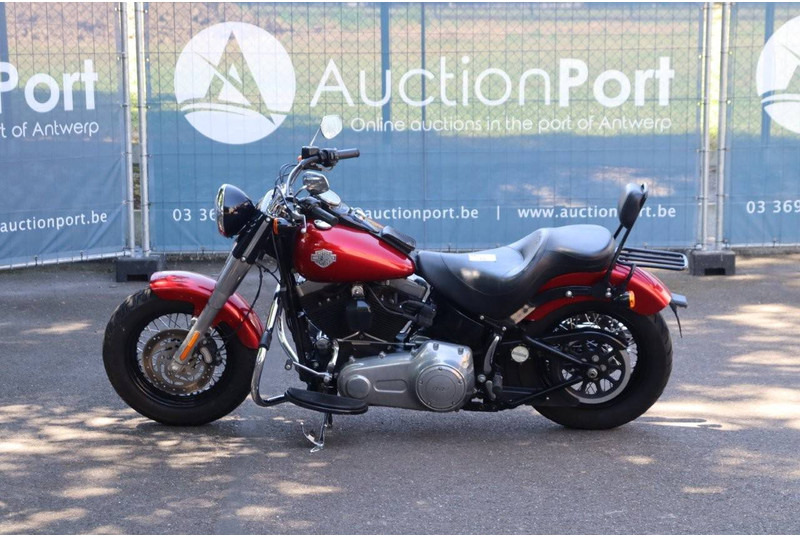 Harley-Davidson Softail Slim - Motorcykel: bild 2 Harley-Davidson Softail Slim - Motorcykel: bild 2