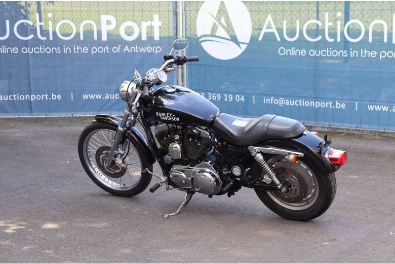 Harley-Davidson Sporster XL1200 Custom - Motorcykel: bild 3 Harley-Davidson Sporster XL1200 Custom - Motorcykel: bild 3