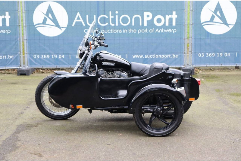 Harley-Davidson Sporster XL883 - Motorcykel: bild 2 Harley-Davidson Sporster XL883 - Motorcykel: bild 2