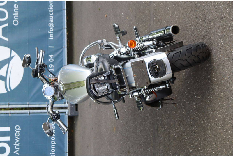 Harley-Davidson Sportster XL 883 - Motorcykel: bild 5 Harley-Davidson Sportster XL 883 - Motorcykel: bild 5