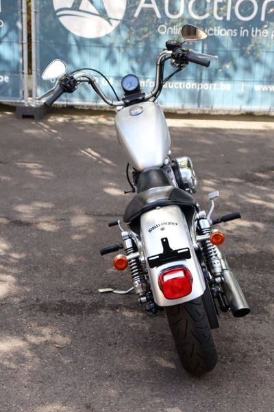 Harley-Davidson Sportster XL 883 Roadster - Motorcykel: bild 5 Harley-Davidson Sportster XL 883 Roadster - Motorcykel: bild 5