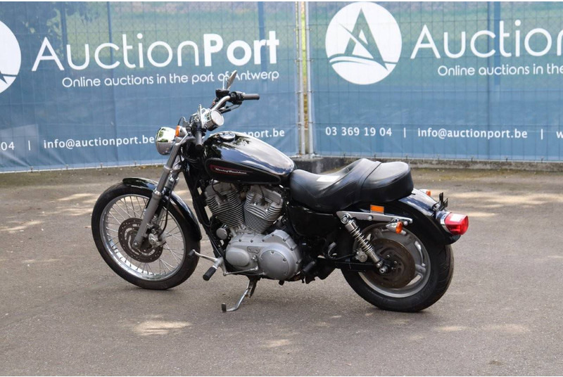 Harley-Davidson Sportster XL883 - Motorcykel: bild 3 Harley-Davidson Sportster XL883 - Motorcykel: bild 3