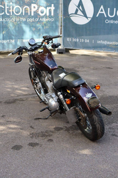 Harley-Davidson Sportster XL883 Super Low - Motorcykel: bild 4 Harley-Davidson Sportster XL883 Super Low - Motorcykel: bild 4
