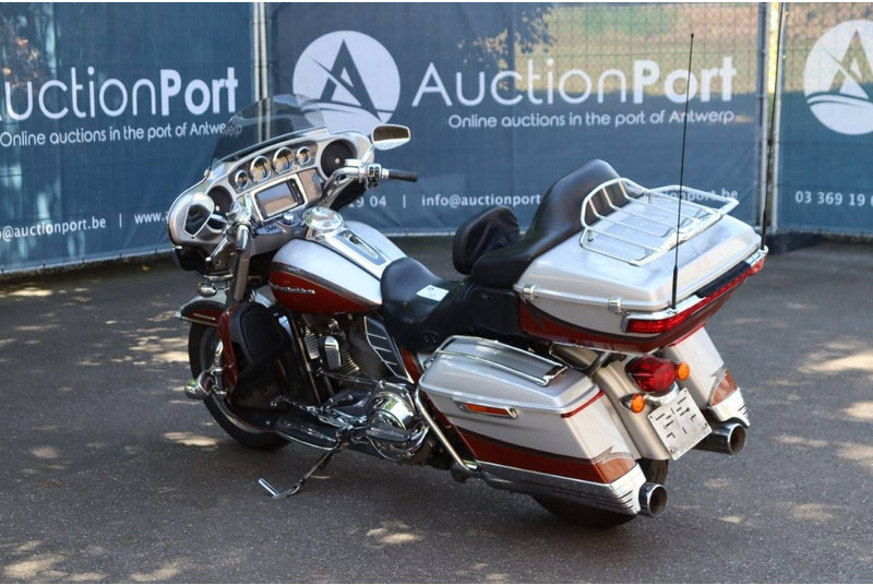 Harley-Davidson Ultra Classic CVO - Motorcykel: bild 4 Harley-Davidson Ultra Classic CVO - Motorcykel: bild 4