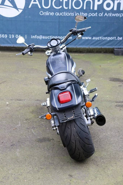 Harley-Davidson V-Rod VRSC - Motorcykel: bild 5 Harley-Davidson V-Rod VRSC - Motorcykel: bild 5