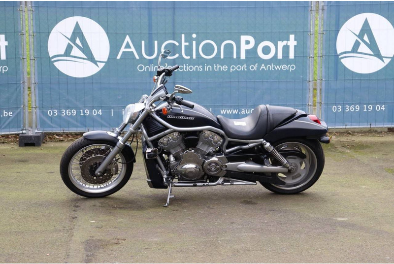 Harley-Davidson V-Rod VRSC - Motorcykel: bild 1 Harley-Davidson V-Rod VRSC - Motorcykel: bild 1
