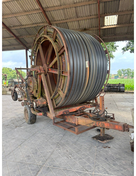 Irrigation reel machine - Traktorburen spruta: bild 1 Irrigation reel machine - Traktorburen spruta: bild 1