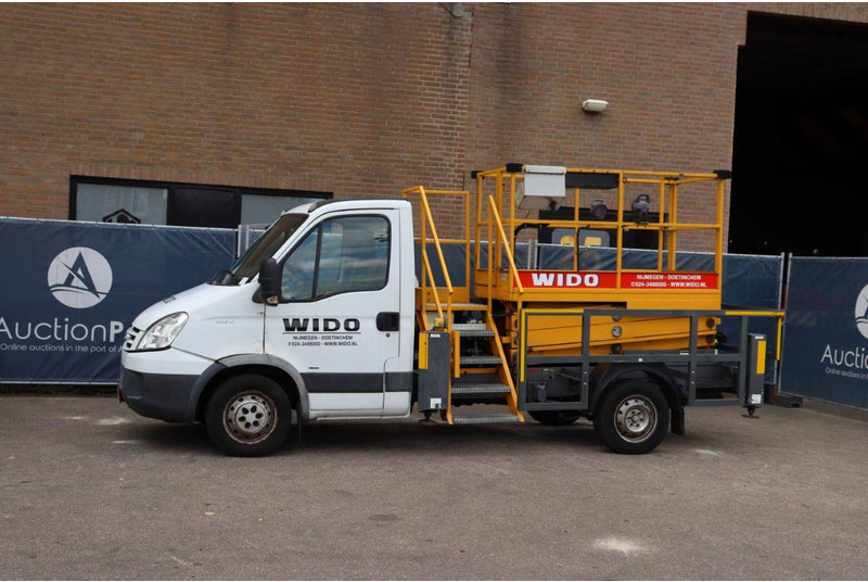 Iveco 35S14 - Billift: bild 1 Iveco 35S14 - Billift: bild 1