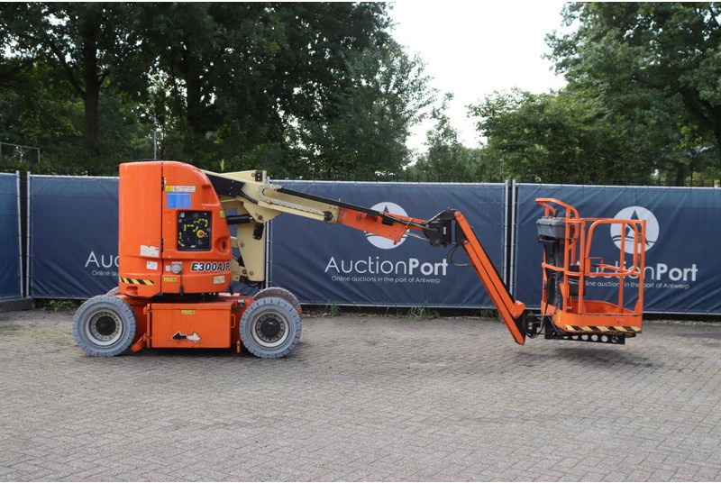 JLG E300AJP - Bomlift: bild 2 JLG E300AJP - Bomlift: bild 2
