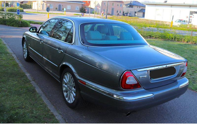 Jaguar XJ-6 3.0 Sovereign - Sedan: bild 3 Jaguar XJ-6 3.0 Sovereign - Sedan: bild 3
