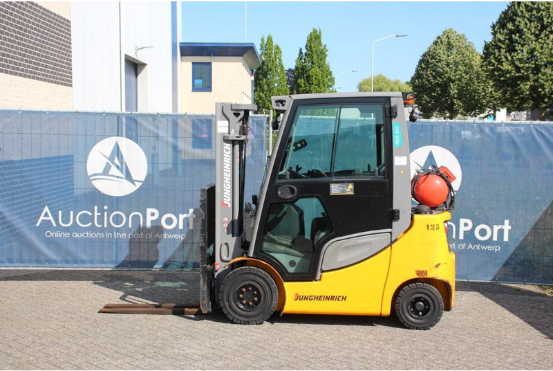 Jungheinrich TFG 320S - Gasoltruck: bild 2 Jungheinrich TFG 320S - Gasoltruck: bild 2