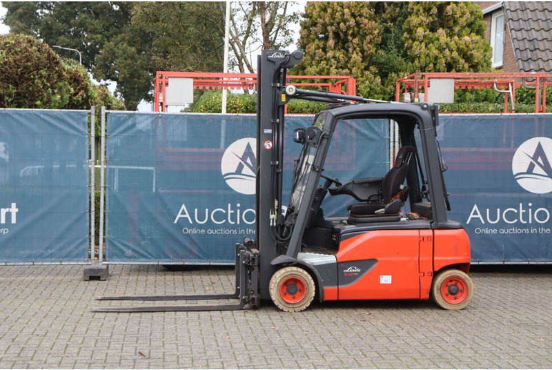 Linde E20PL-02 - Eltruck: bild 1 Linde E20PL-02 - Eltruck: bild 1