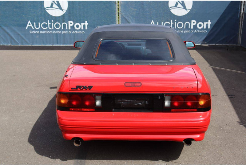 Mazda RX-7 FC Convertible - Personbil: bild 5 Mazda RX-7 FC Convertible - Personbil: bild 5