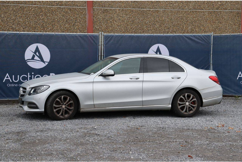 Mercedes-Benz C-Klasse 200 - Sedan: bild 1 Mercedes-Benz C-Klasse 200 - Sedan: bild 1