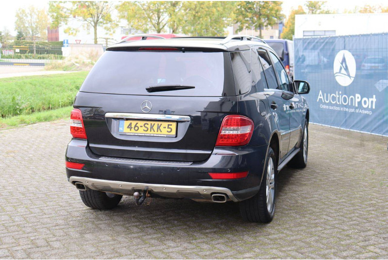 Sedan Mercedes-Benz M-Klasse ML 350 CDI 4MATIC: bild 6