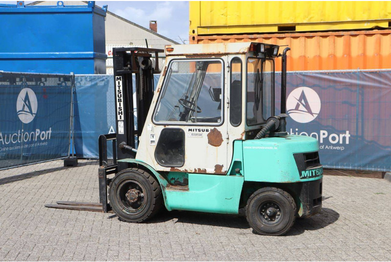 Mitsubishi FD-30 - Dieseltruck: bild 3 Mitsubishi FD-30 - Dieseltruck: bild 3