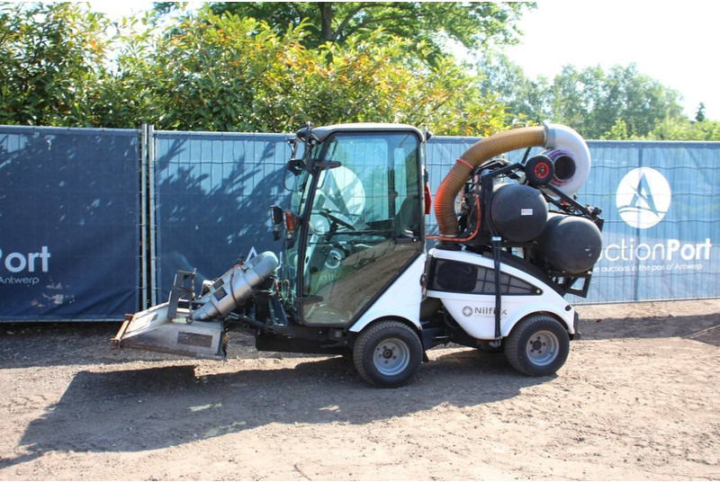Nilfisk City Ranger 2250 - Sopmaskin: bild 1 Nilfisk City Ranger 2250 - Sopmaskin: bild 1