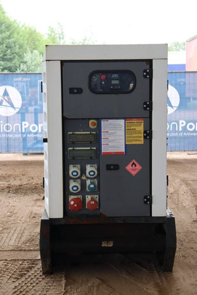 SDMO R110-C31 - Elgenerator: bild 5 SDMO R110-C31 - Elgenerator: bild 5