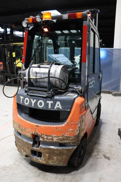 Toyota 02-8FGF18 - Gasoltruck: bild 5 Toyota 02-8FGF18 - Gasoltruck: bild 5