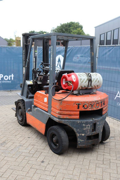 Toyota 42 5FG20 - Gasoltruck: bild 4 Toyota 42 5FG20 - Gasoltruck: bild 4