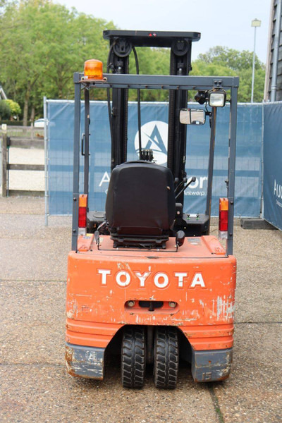 Toyota 5FBE15 S - Eltruck: bild 5 Toyota 5FBE15 S - Eltruck: bild 5