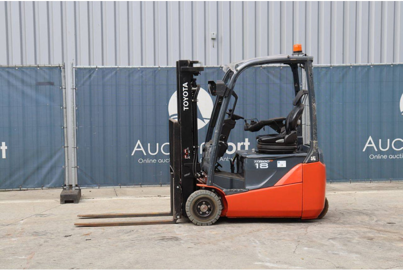 Toyota 8FBEK18T - Eltruck: bild 1 Toyota 8FBEK18T - Eltruck: bild 1