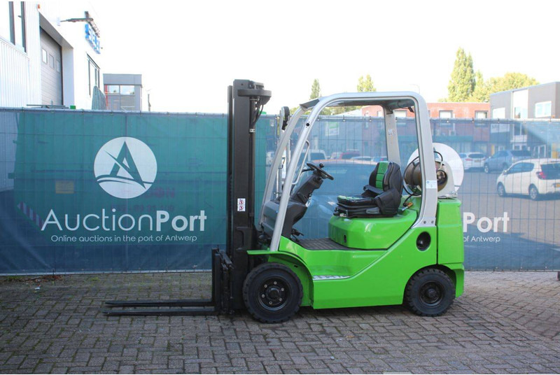 Toyota M315G - Gasoltruck: bild 1 Toyota M315G - Gasoltruck: bild 1