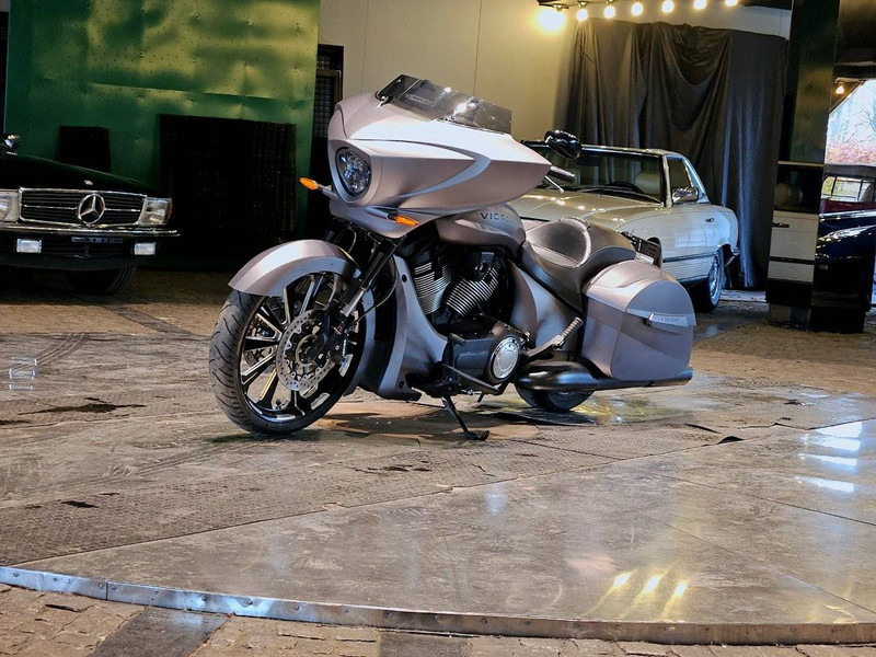 Victory Magnum X-1 - Motorcykel: bild 1 Victory Magnum X-1 - Motorcykel: bild 1