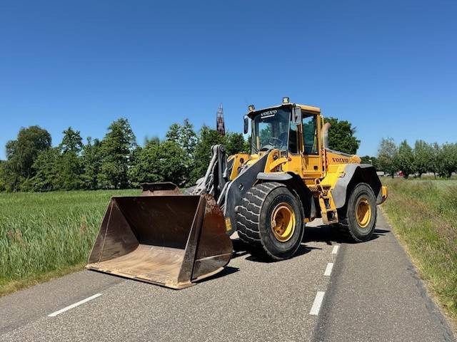 Volvo L110E - Hjullastare: bild 1 Volvo L110E - Hjullastare: bild 1
