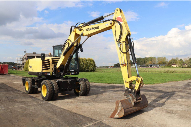 Grävmaskin på däck Yanmar B110W: bild 7
