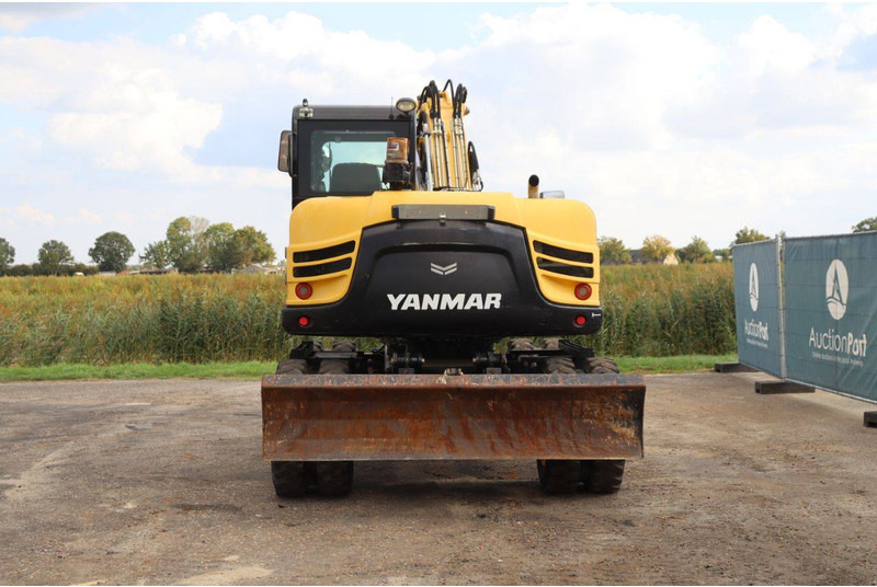 Yanmar B110W - Grävmaskin på däck: bild 5 Yanmar B110W - Grävmaskin på däck: bild 5