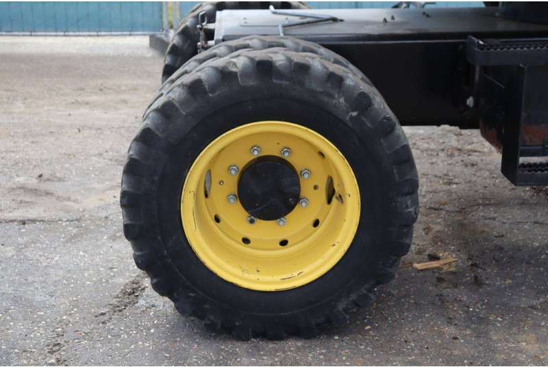 Grävmaskin på däck Yanmar B110W: bild 18