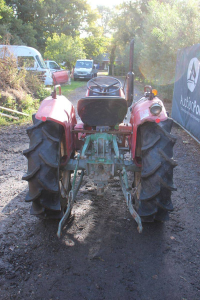 Yanmar YM2310 - Traktor: bild 4 Yanmar YM2310 - Traktor: bild 4