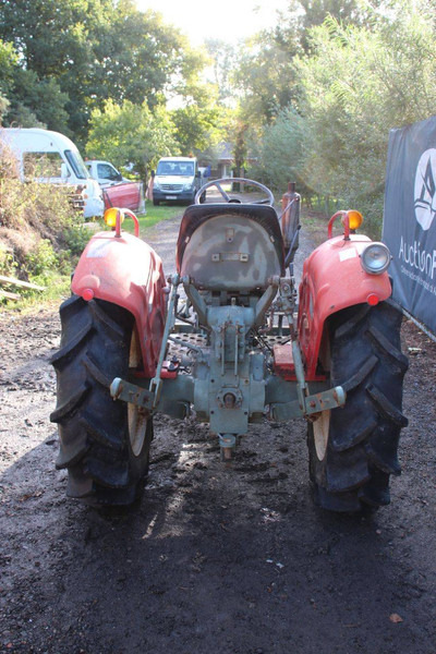 Yanmar YM2500 - Traktor: bild 4 Yanmar YM2500 - Traktor: bild 4