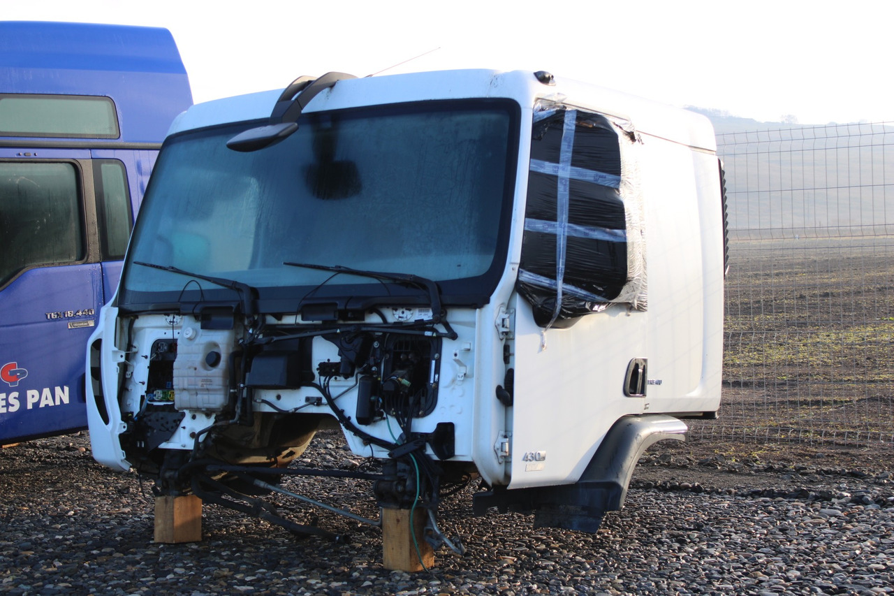 CABINA RENAULT PREMIUM SLEEPER CAB L2H1 - Hytt för Lastbil: bild 2 CABINA RENAULT PREMIUM SLEEPER CAB L2H1 - Hytt för Lastbil: bild 2