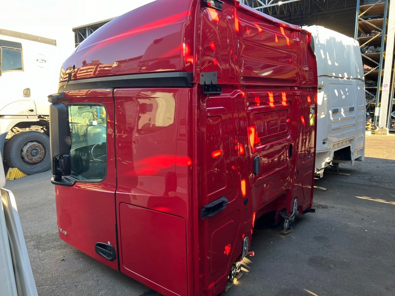 CABINA STREAMSPACE 2.5 MERCEDES ACTROS MP5 - Hytt för Lastbil: bild 4 CABINA STREAMSPACE 2.5 MERCEDES ACTROS MP5 - Hytt för Lastbil: bild 4