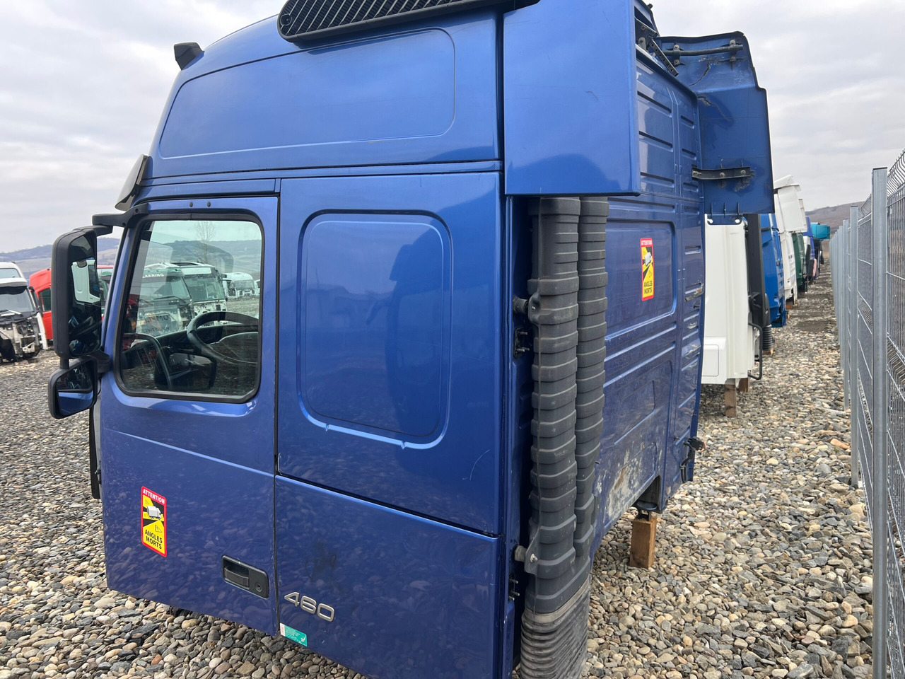 CABINA VOLVO FH13 GLOBETROTTER L2H2 - Hytt för Lastbil: bild 5 CABINA VOLVO FH13 GLOBETROTTER L2H2 - Hytt för Lastbil: bild 5
