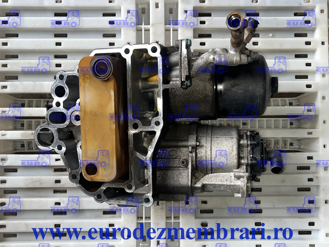 CARCASA FILTRU ULEI + TERMOFLOT + FILTRU CENTRIFUGAL MAN TGX D3876 51.05000.7176, 51.05601.7182, 51.01804.7052 - Oljefilter för Lastbil: bild 1 CARCASA FILTRU ULEI + TERMOFLOT + FILTRU CENTRIFUGAL MAN TGX D3876 51.05000.7176, 51.05601.7182, 51.01804.7052 - Oljefilter för Lastbil: bild 1
