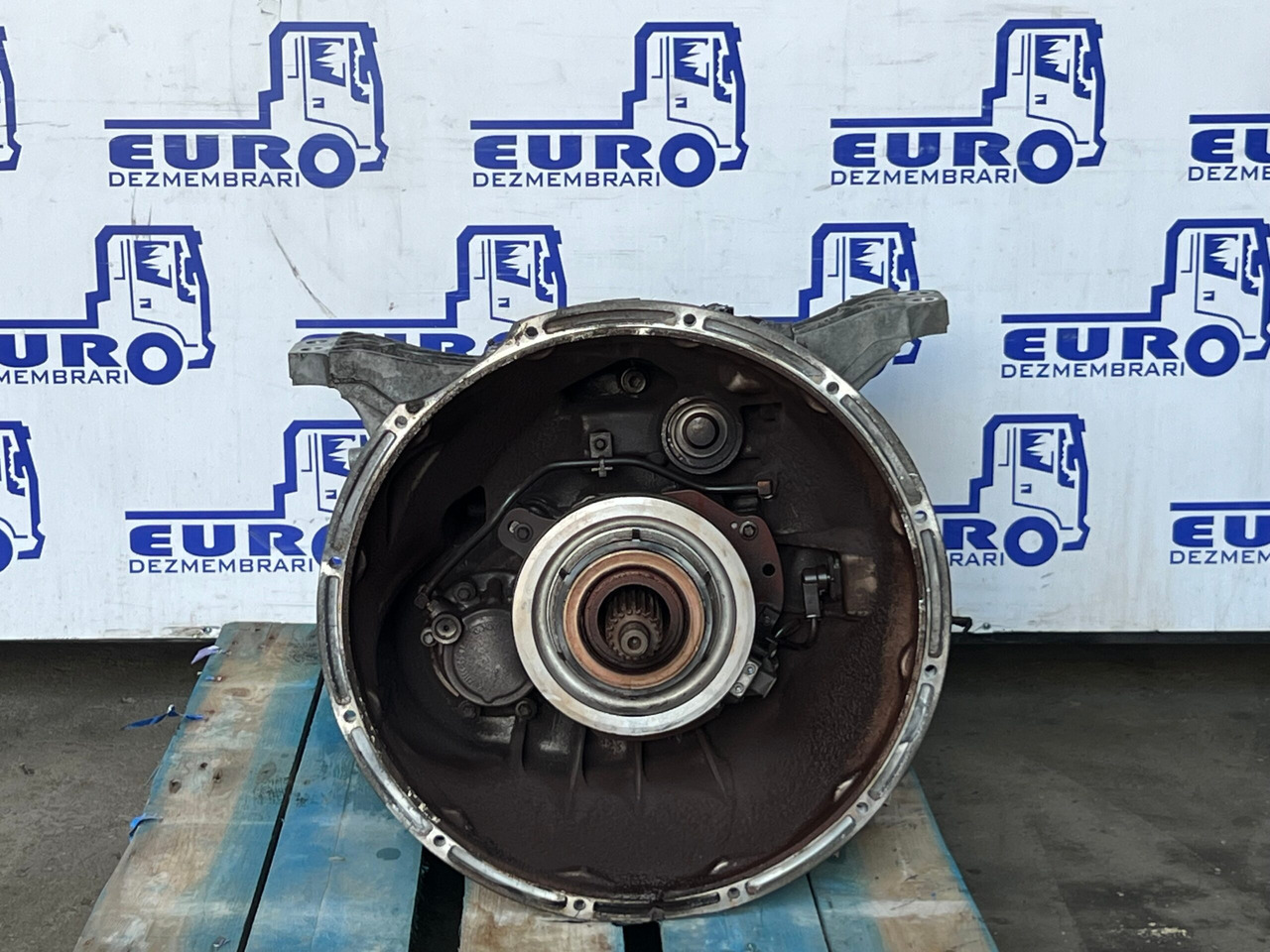 CUTIE DE VITEZE AUTOMATA FARA RETARDER MERCEDES ACTROS MP4 G211-12 - Växellåda för Lastbil: bild 2 CUTIE DE VITEZE AUTOMATA FARA RETARDER MERCEDES ACTROS MP4 G211-12 - Växellåda för Lastbil: bild 2