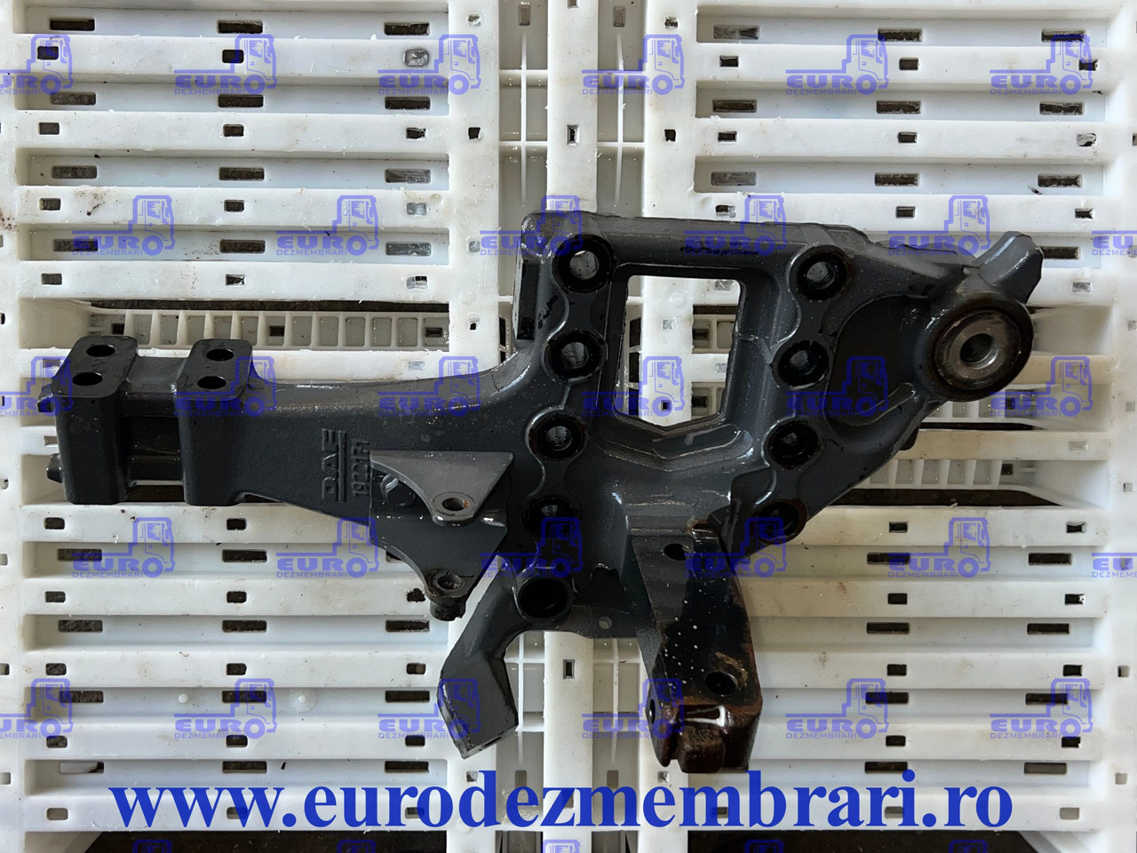 SUPORT CABINA STANGA SPATE DAF 1922171 192273 1892983 - Ram/ Chassi för Lastbil: bild 3 SUPORT CABINA STANGA SPATE DAF 1922171 192273 1892983 - Ram/ Chassi för Lastbil: bild 3
