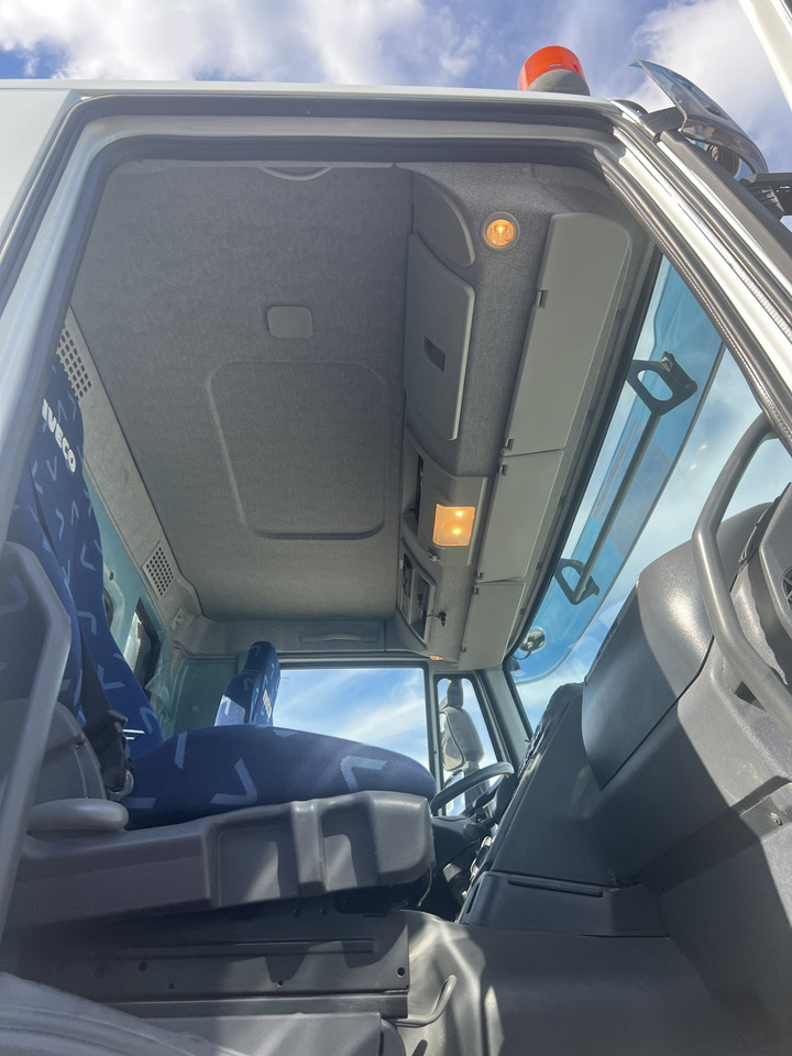 CAMION VOLQUETE IVECO TRAKKER 450 6X6 - Tippbil lastbil: bild 5 CAMION VOLQUETE IVECO TRAKKER 450 6X6 - Tippbil lastbil: bild 5