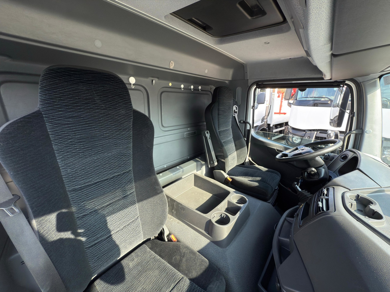 Kapellbil MERCEDES BENZ 15.24L Atego E6 (Semitauliner): bild 9