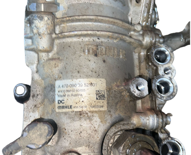 Mercedes-Benz - Oljefilter: bild 3 Mercedes-Benz - Oljefilter: bild 3