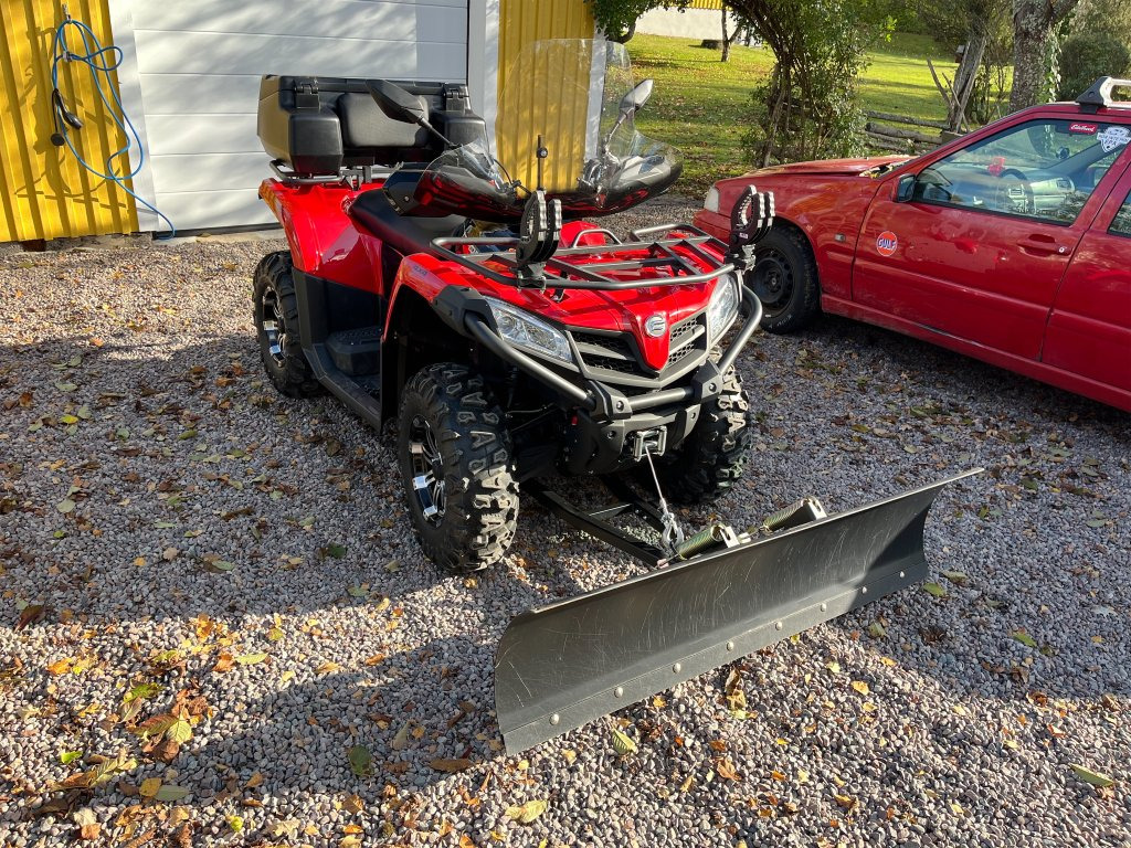 CFMOTO 520 L 4x4 - Fyrhjuling: bild 3 CFMOTO 520 L 4x4 - Fyrhjuling: bild 3