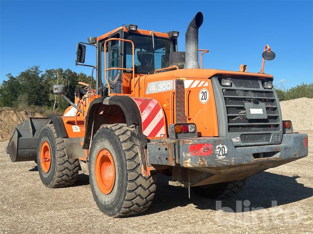 Doosan DL 300 (2012) - Hjullastare: bild 3 Doosan DL 300 (2012) - Hjullastare: bild 3