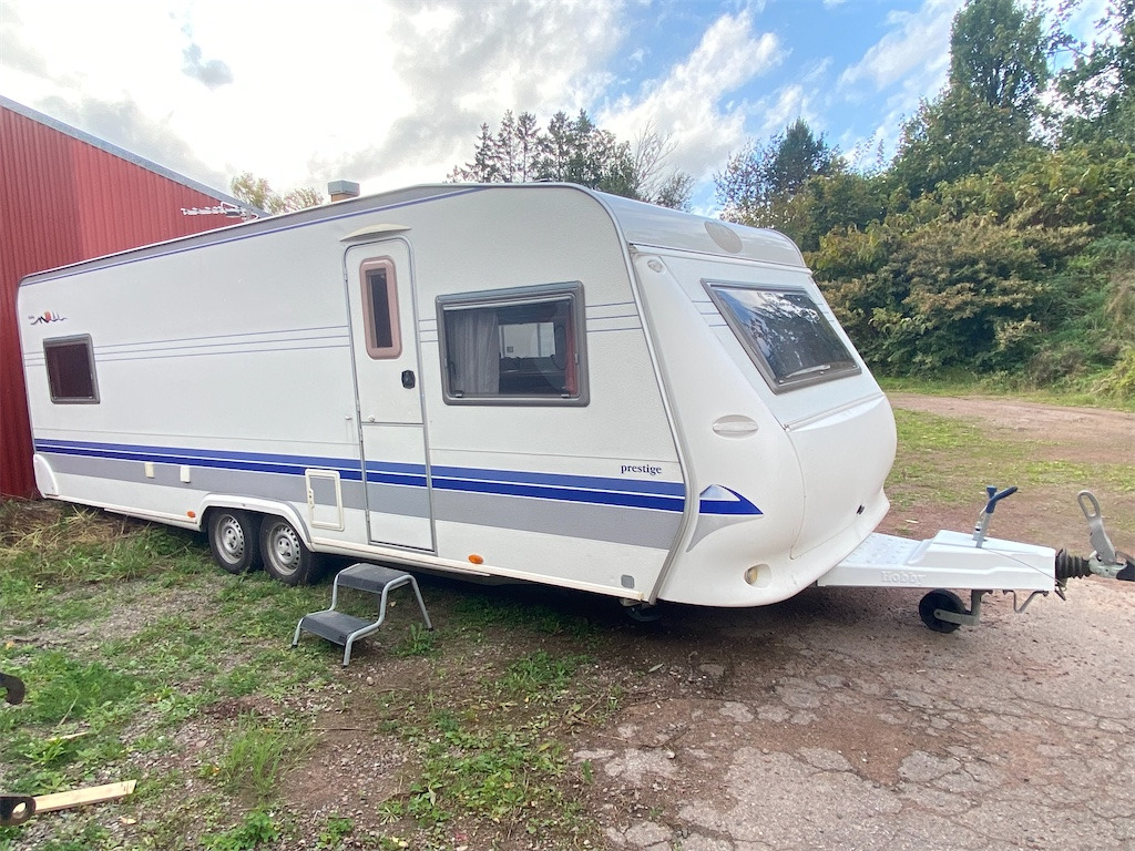 HOBBY 650 KFU PRESTIGE - Husvagn: bild 1 HOBBY 650 KFU PRESTIGE - Husvagn: bild 1