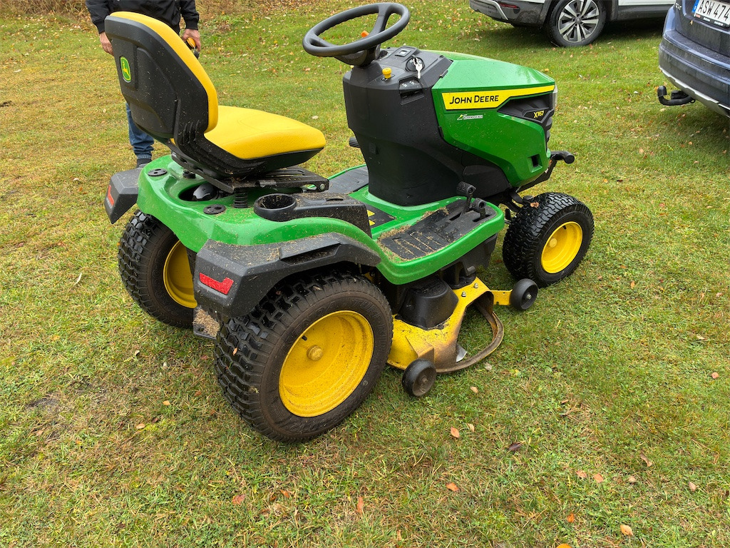 John Deere X167 - Gräsklippare: bild 5 John Deere X167 - Gräsklippare: bild 5