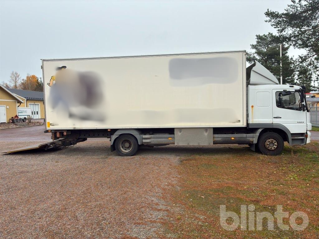 MERCEDES-BENZ 1223 L4X2 - Lastbil: bild 4 MERCEDES-BENZ 1223 L4X2 - Lastbil: bild 4
