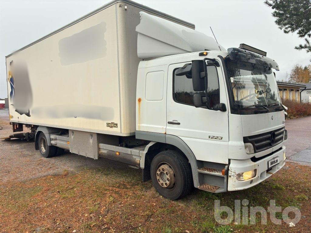 MERCEDES-BENZ 1223 L4X2 - Lastbil: bild 3 MERCEDES-BENZ 1223 L4X2 - Lastbil: bild 3