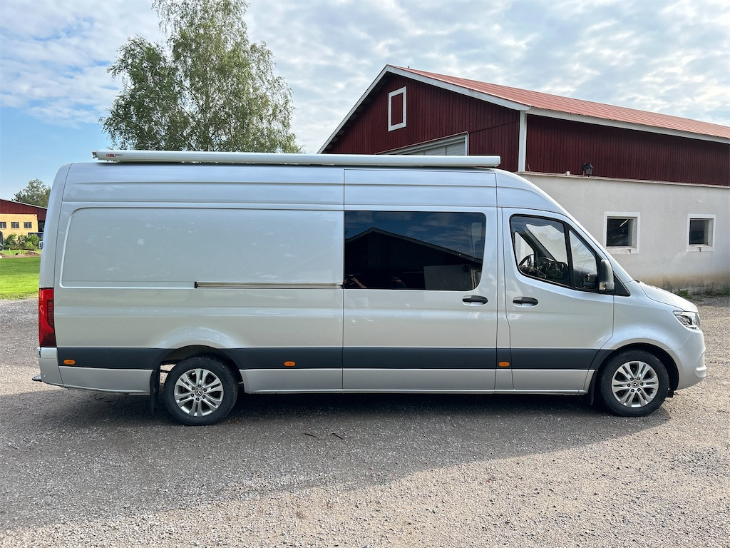 MERCEDES-BENZ Sprinter V6 5-sits - Dubbelhytt transportbil: bild 4 MERCEDES-BENZ Sprinter V6 5-sits - Dubbelhytt transportbil: bild 4